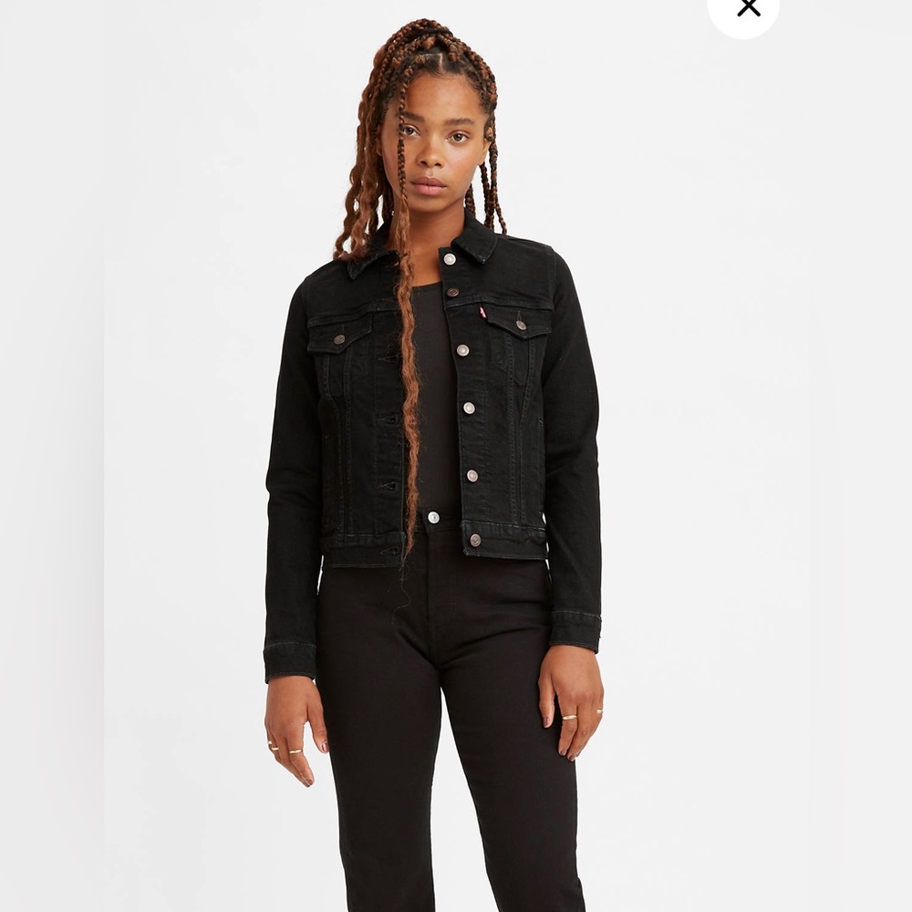 Black Levi’s Original Trucker Jacket